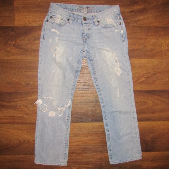 Abercrombie & Fitch Denim - Abercrombie and Fitch Distressed Blue Jeans Size 0